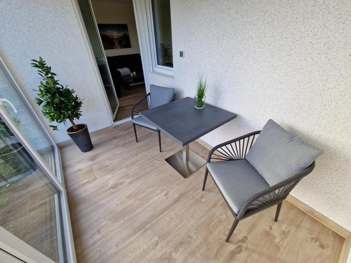 Apartment Nahe Meyer Werft In Ostfriesland Mit Kueche & Netflix Westoverledingen Kültér fotó